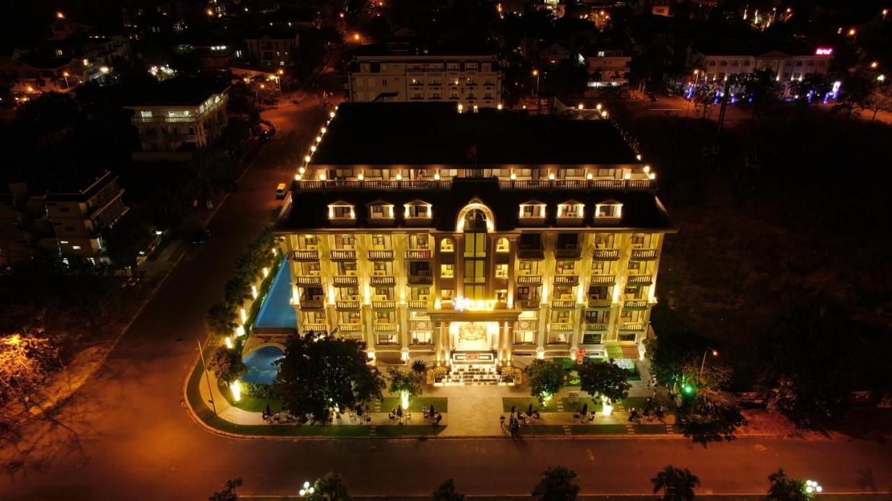 Orbit Hotel Nha Trang Exterior photo