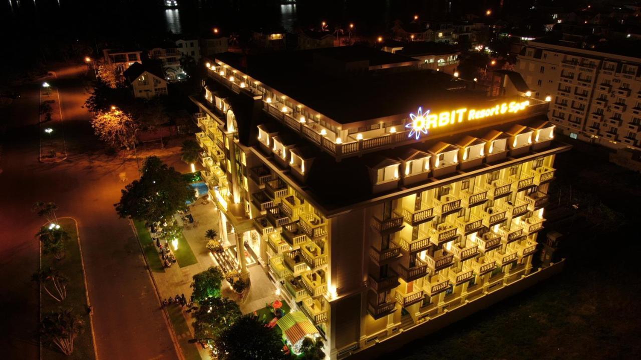 Orbit Hotel Nha Trang Exterior photo