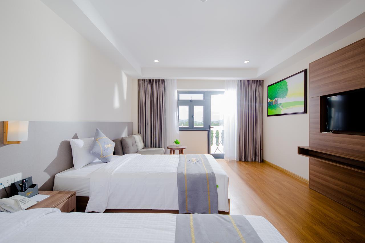 Orbit Hotel Nha Trang Exterior photo