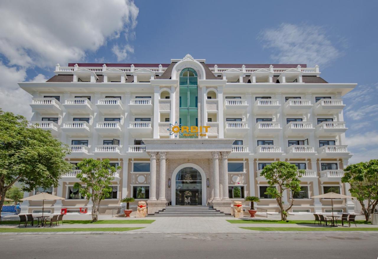 Orbit Hotel Nha Trang Exterior photo